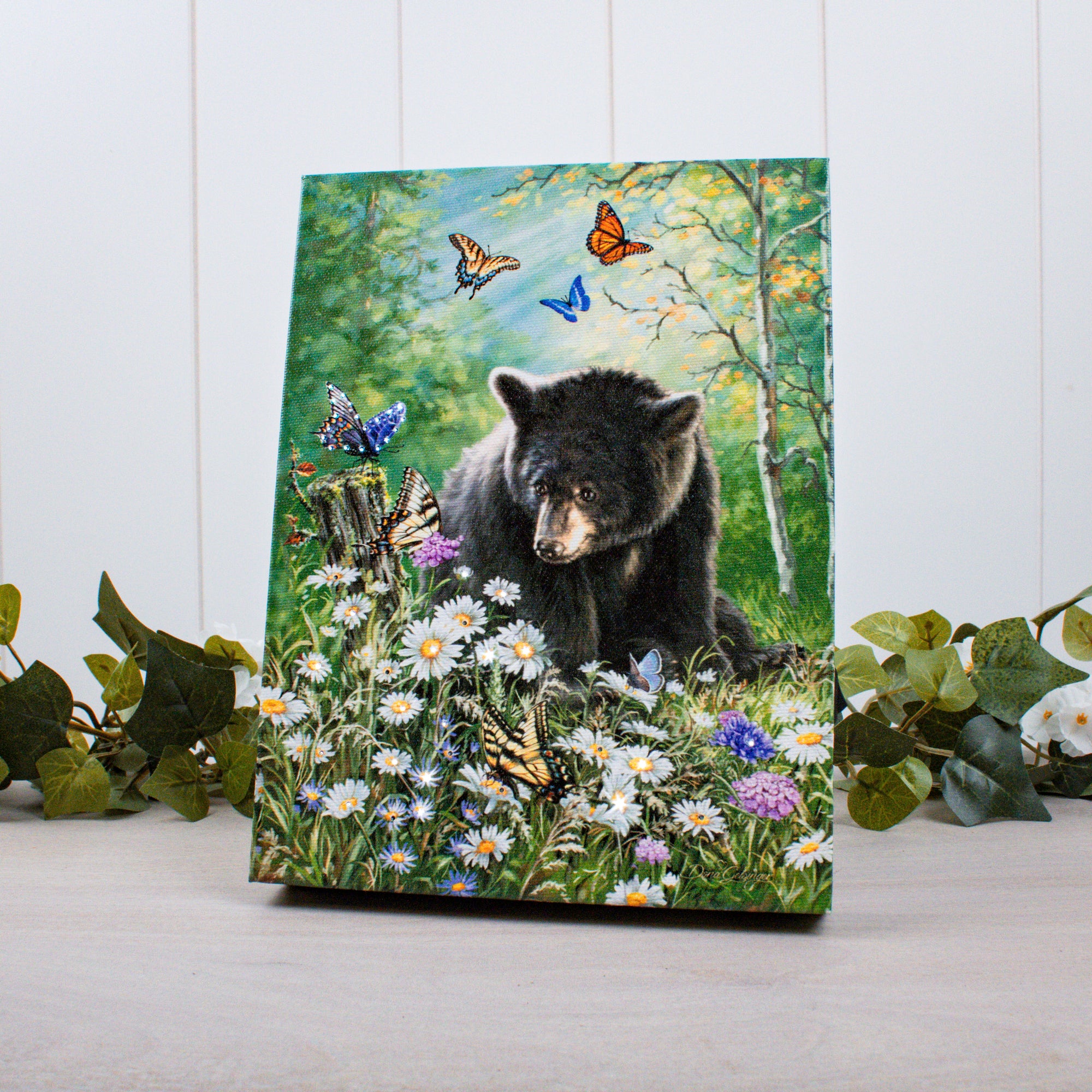 Creatures Great & Small 8x6 Lighted Tabletop Canvas