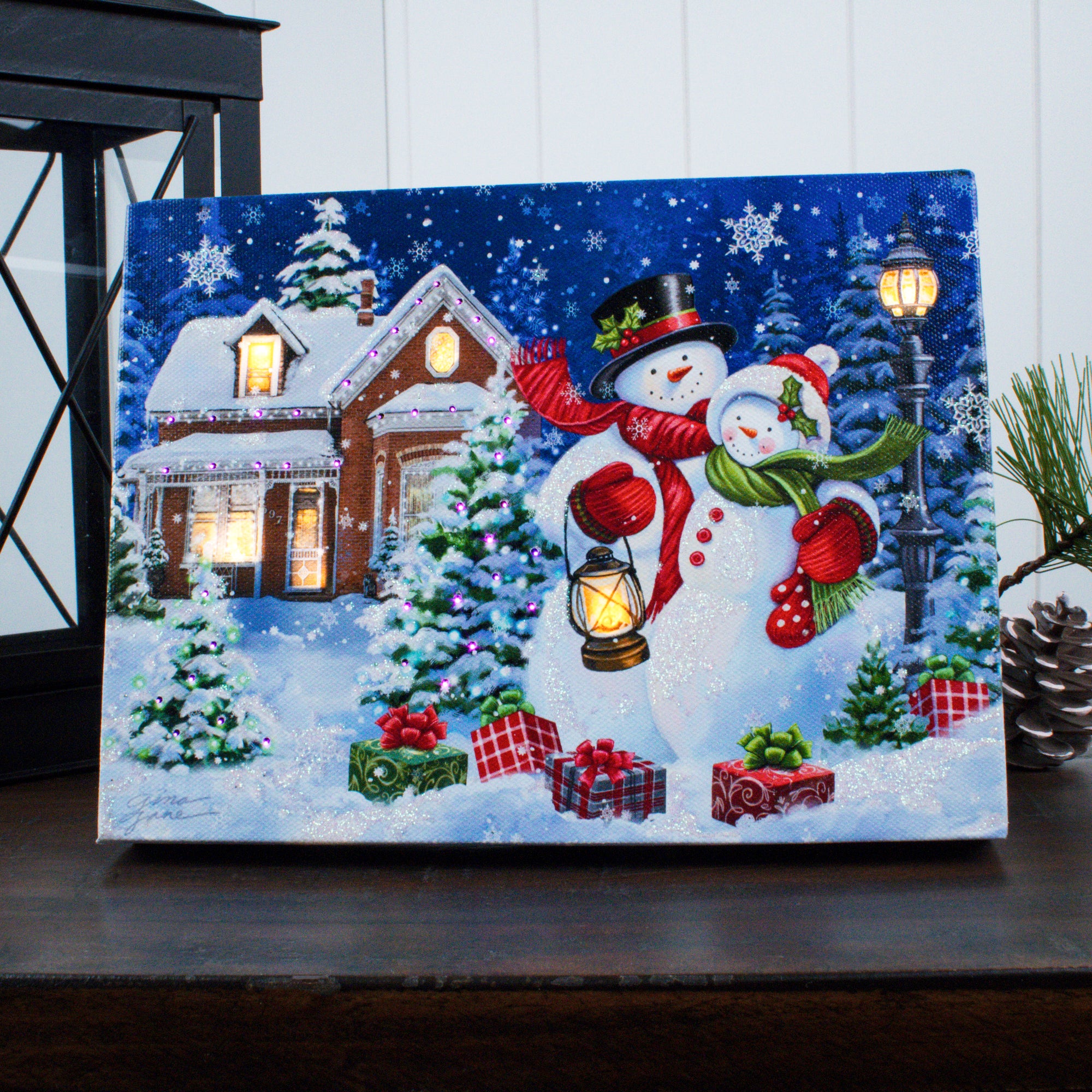 Snow Couple Cuddles 8x6 Lighted Tabletop Canvas