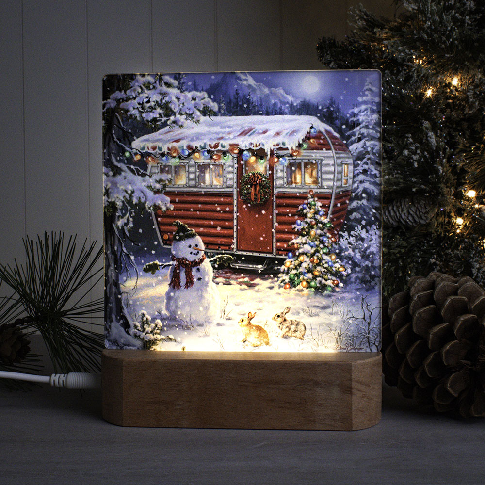 Snowy Retreat LED Nightlight